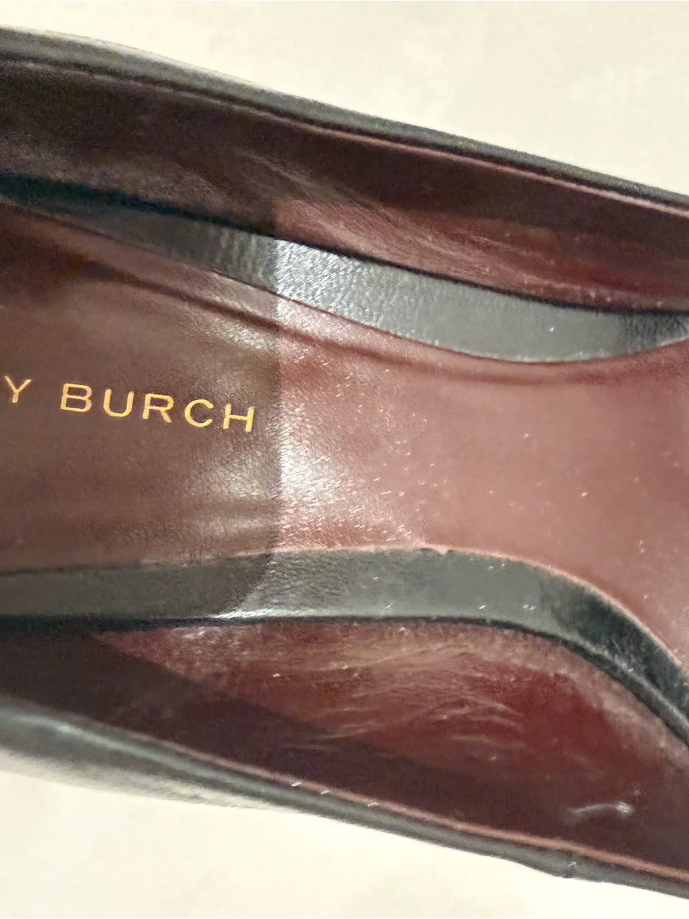 Tory Burch Black Leather Gold Logo Block Heel Pumps
